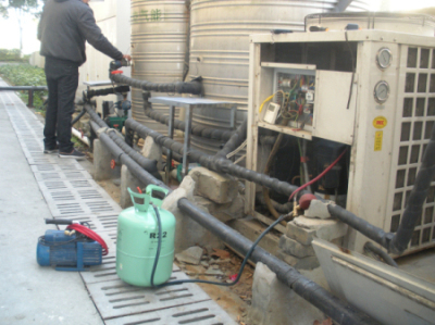 热泵热水器不制热加充冷媒R22