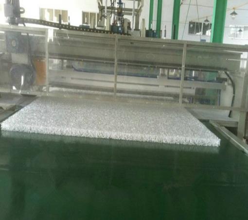 GL75 POE喷丝床垫生产设备 POE弹性体床垫挤出生产线