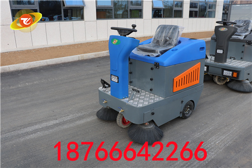 腾阳小型驾驶式扫地车使用范围和特点
